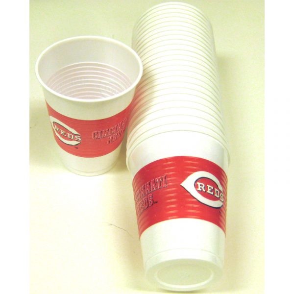 Cincinnati Reds 16 ounce plastic cups