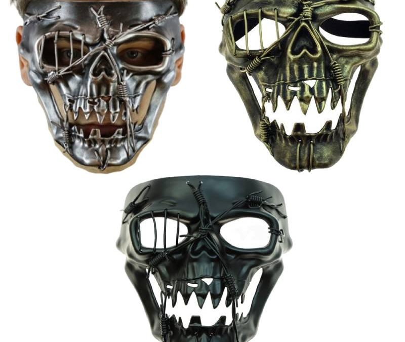 Costume Deluxe Wired Pointed Teeth Skull Mask