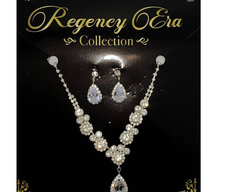 Costume Jewels Rhinestones Earrings & Necklace Set