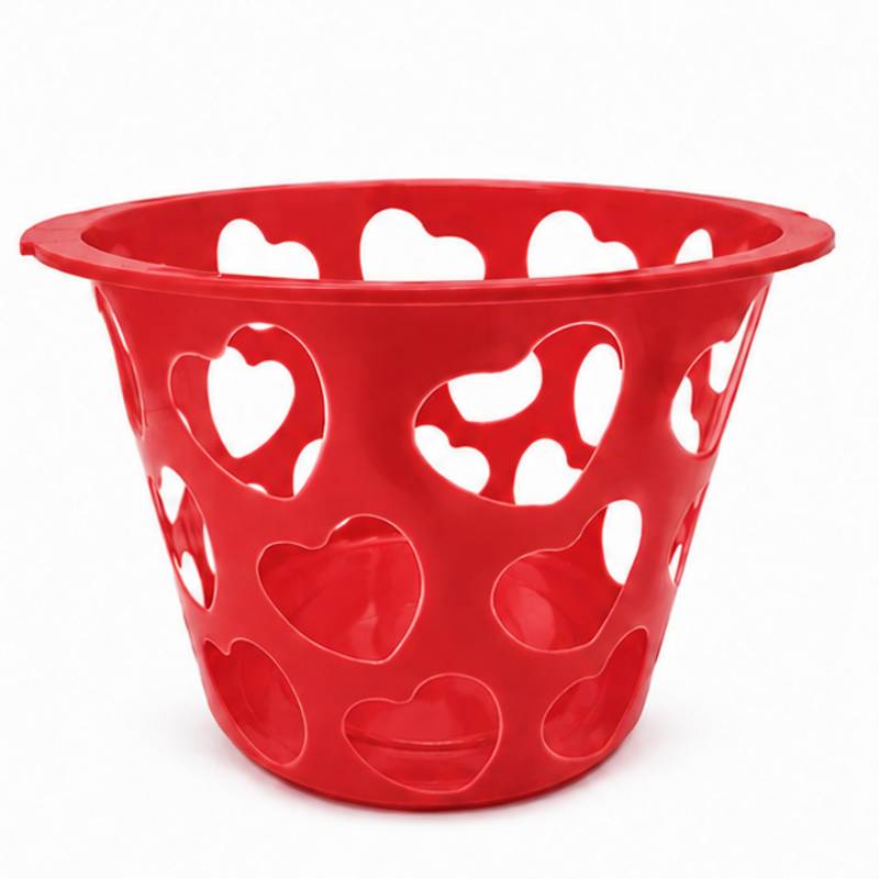12" x 7" Round Plastic Hearts Cutout Basket (Red)